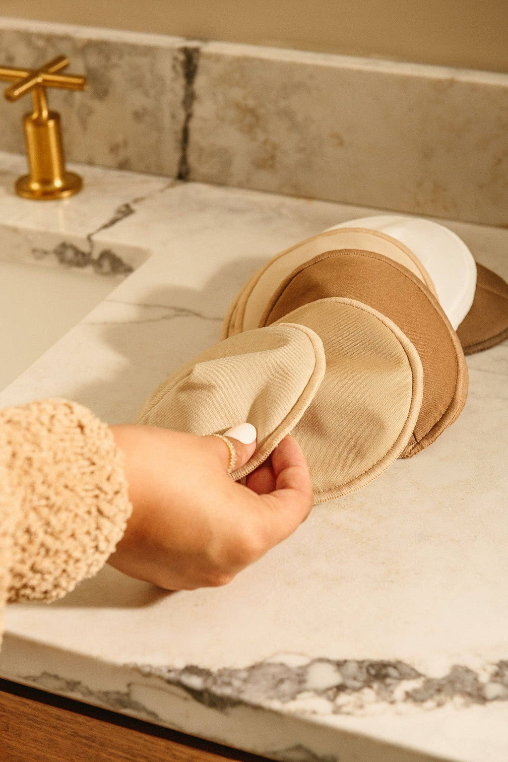 Le Lolo - Reusable Nursing Pads | Breastfeeding, Postpartum, New Mom
